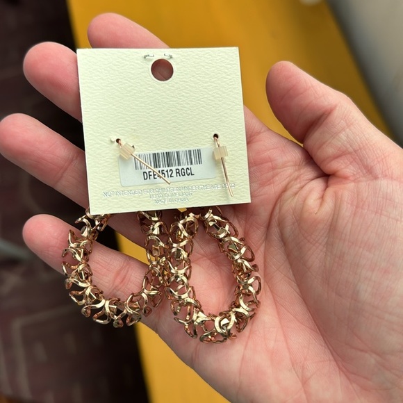 Mia Collection Rose Gold Diamond Gem Chain Link Dangle Oval Earrings Costume - Picture 3 of 4